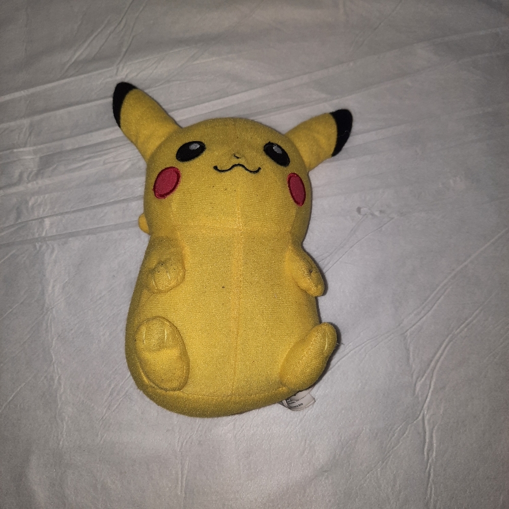 Pikachu 7in Pokemon Plush